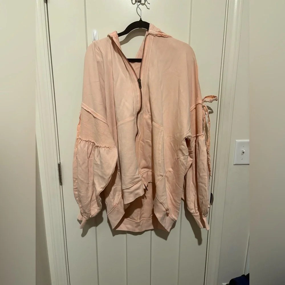 Free People Bow Girl Sweatshirt Medium Color: Spring Blush NWT